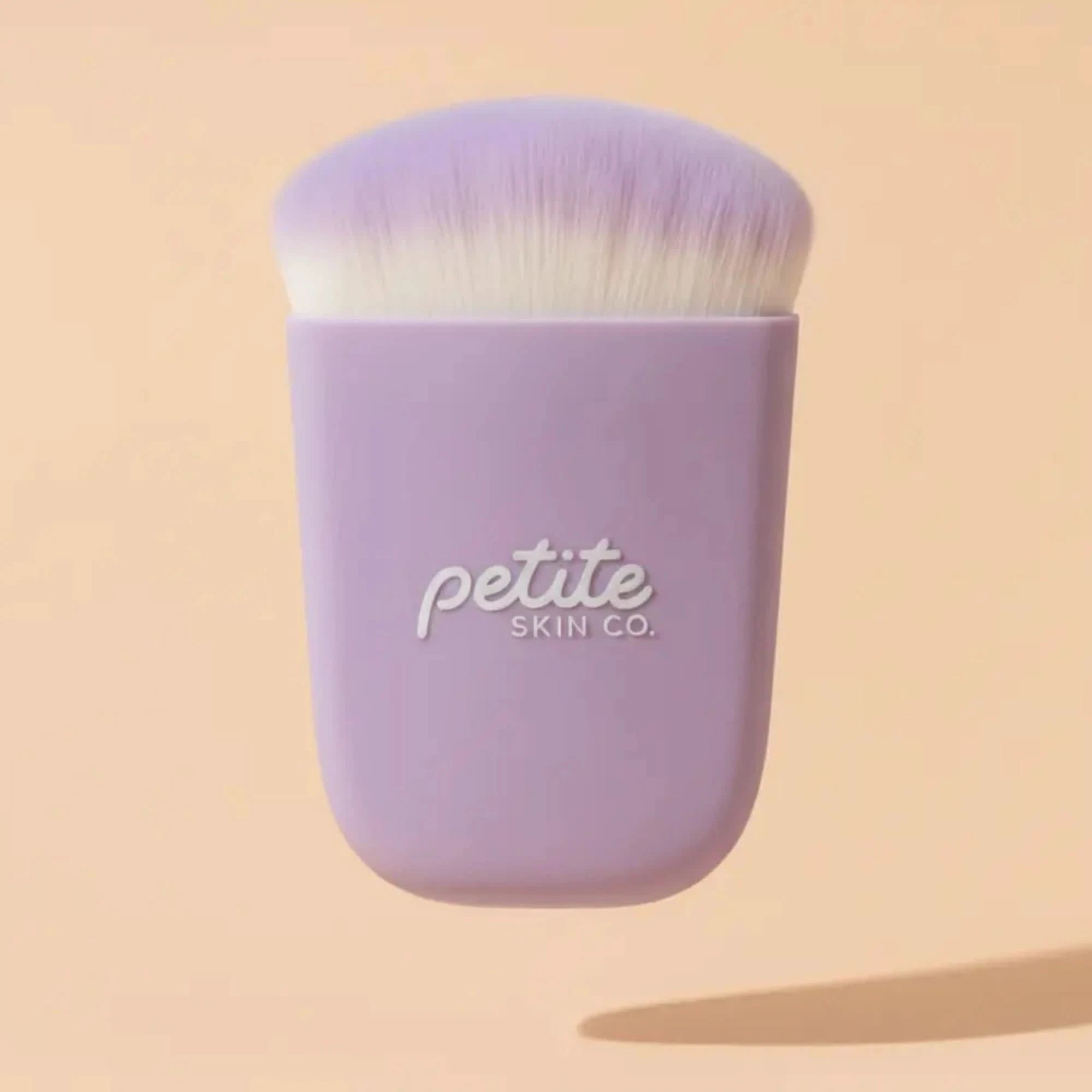 The Sun Smart Set Australian made gentle sunscreen applicator brush with soft bristles designed for natural mineral SPF50 sunscreen, made for the biology of 7 to 14 year old skin, promoting good skin habits start early.